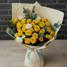 Букет цветов из:  Розы в Жарковском