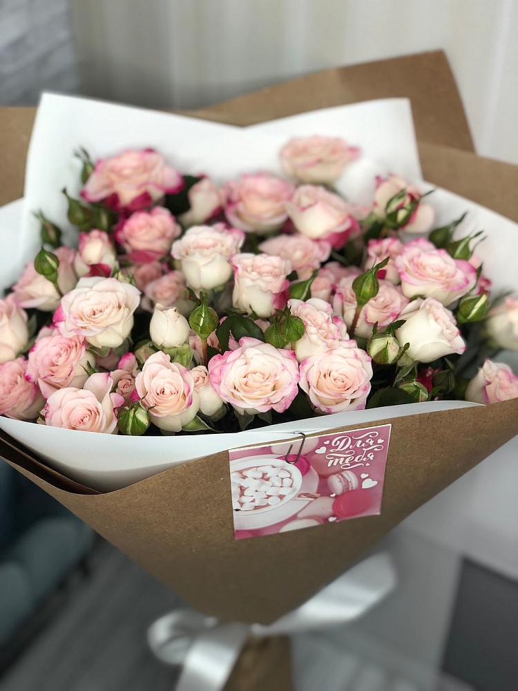 Букет цветов из: Розы в Жарковском