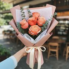 Букет цветов из:  Розы в Жарковском