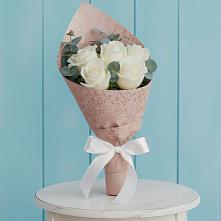 Букет цветов из:  Розы в Жарковском