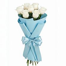 Букет 7 белых роз Проуд в Жарковском