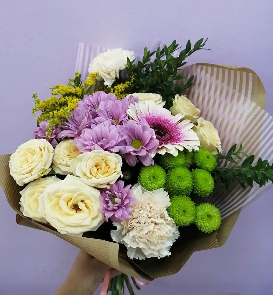 Букет цветов из: Хризантемы, Розы, Гвоздики и Герберы в Жарковском