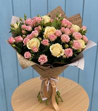 Букет цветов из:  Розы в Жарковском
