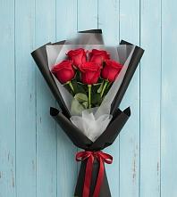 Букет цветов из:  Розы в Жарковском